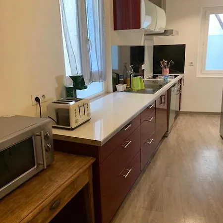 Superbe Triplex Meuble Confort Hyper Centre St Cere 3 Wifi 120 M2 8 Pers Max Appartement