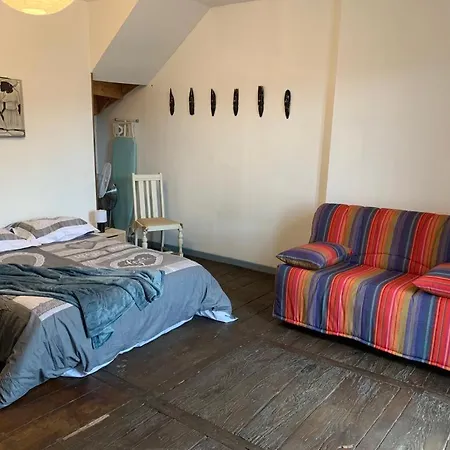 Superbe Triplex Meuble Confort Hyper Centre St Cere 3 Wifi 120 M2 8 Pers Max Appartement